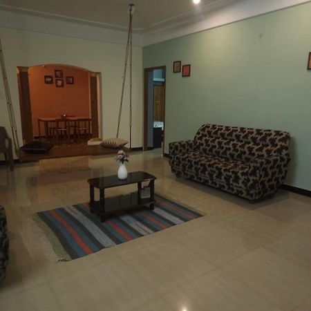 Shi'S Triveni Spacious 2Bhk Villa In Pappampatti, Kójamputtúr Exteriér fotografie